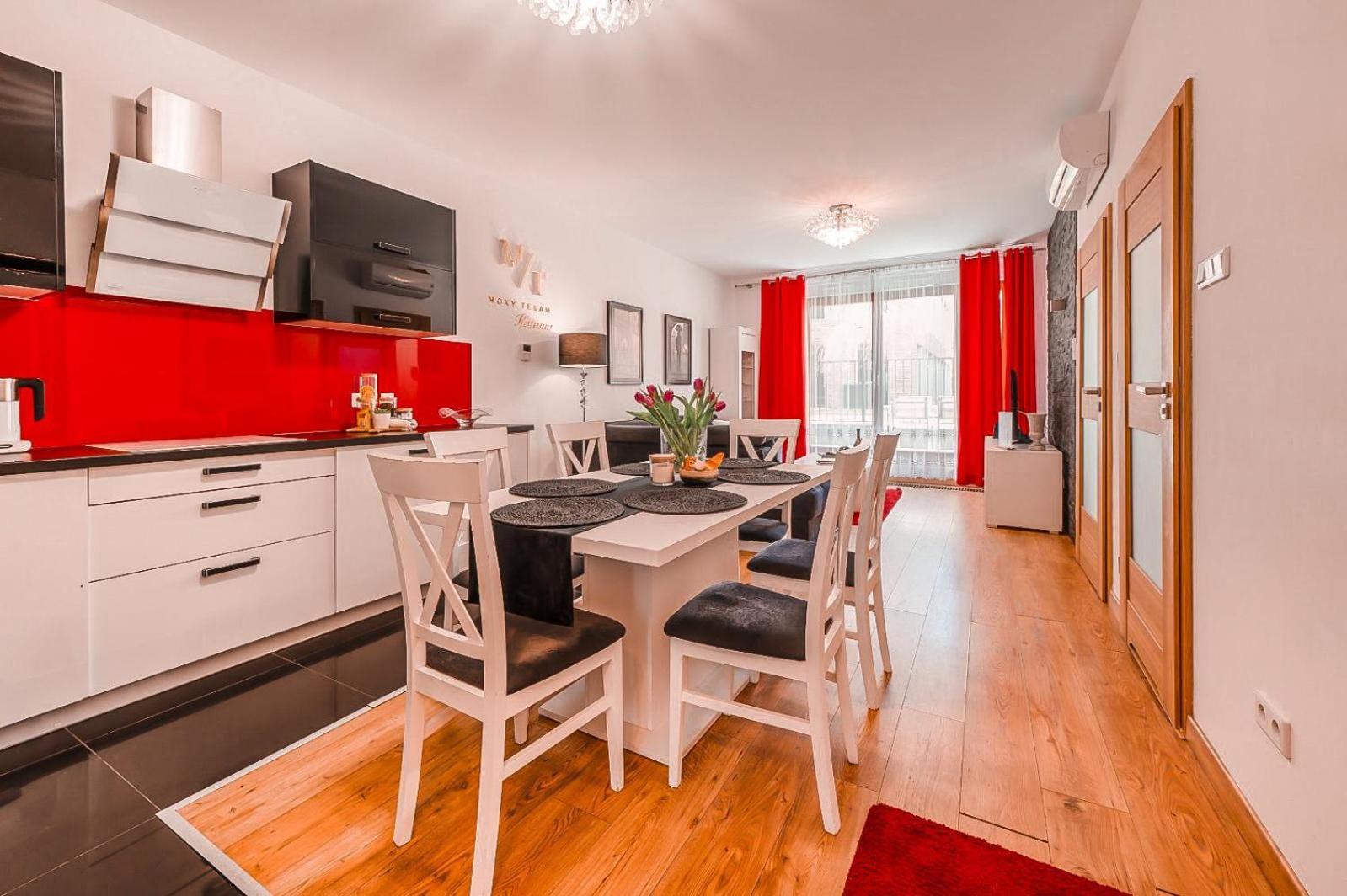 Katania Moxy Te&Am Cracow Apartment Krakow Exterior photo